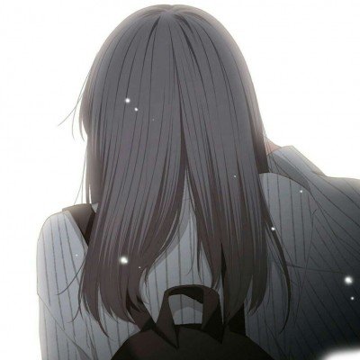 女子挖野菜挖到大蛇 双方都吓坏了